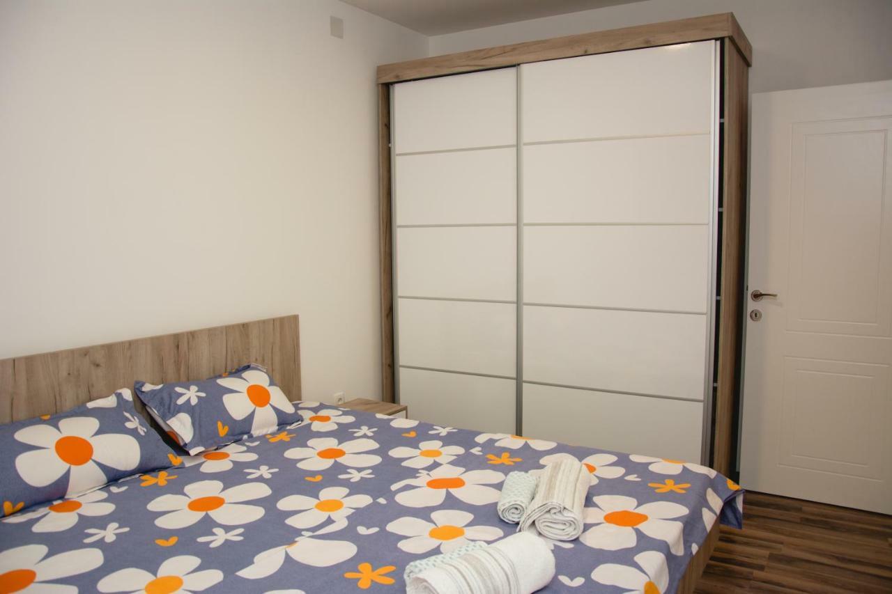 Aparthotel Vila Manuela à Gevgelija Extérieur photo