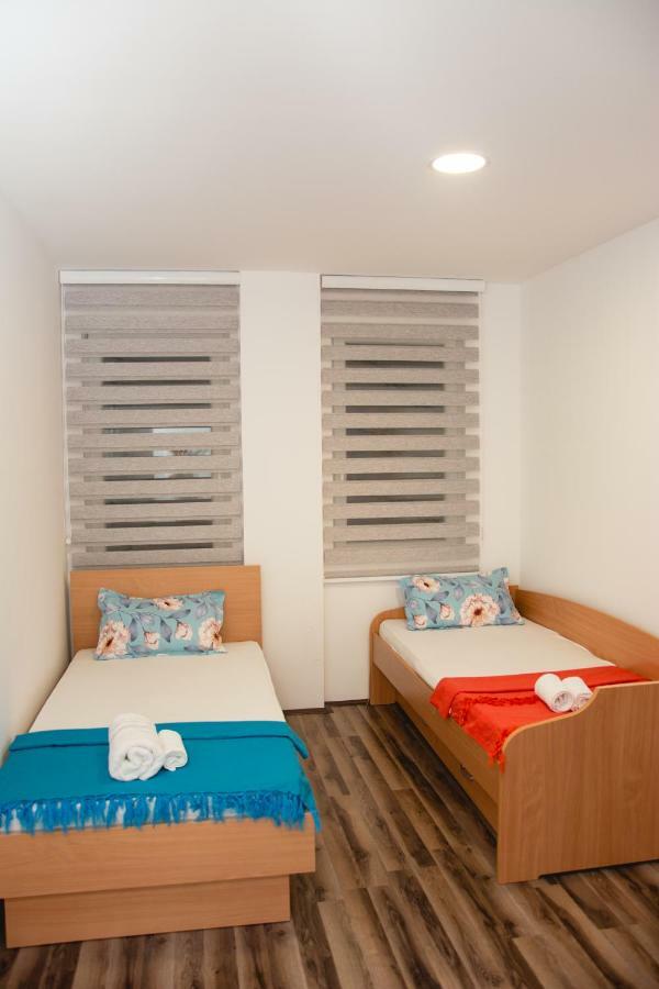 Aparthotel Vila Manuela à Gevgelija Extérieur photo