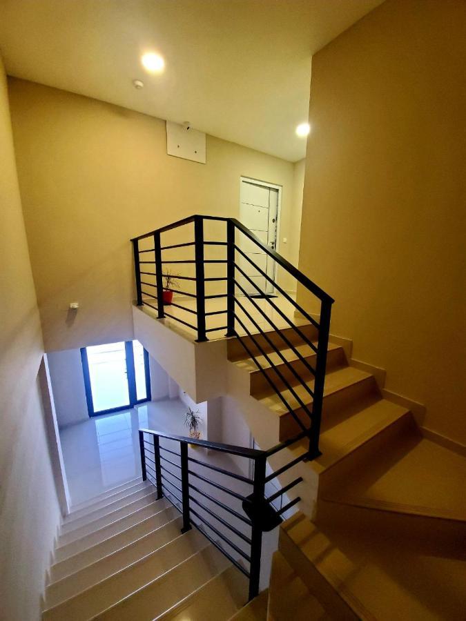 Aparthotel Vila Manuela à Gevgelija Extérieur photo